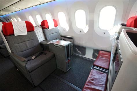 boeing 787 9 business class.